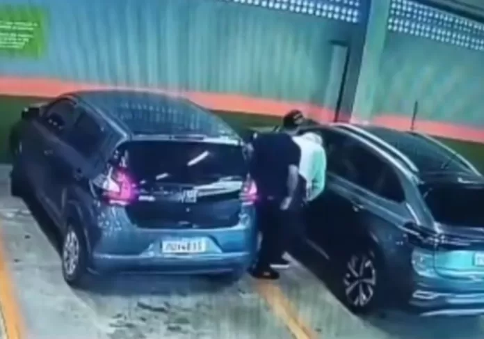 sequestro relâmpago em mercado