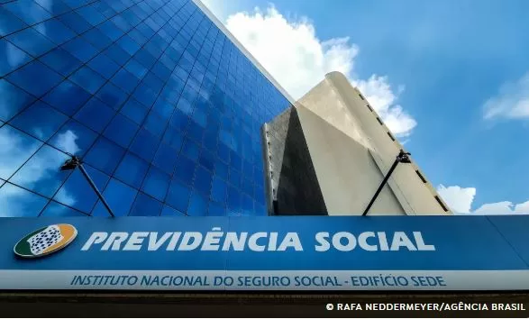 INSS vai pagar R$ 2,3 bilhões em atrasados em 2026; veja quem tem direito e como consultar