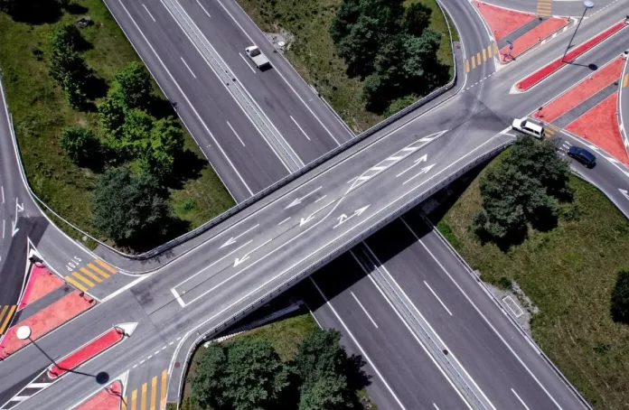 Rodovias de Santa Catarina devem receber mais de 5 milhões de veículos no fim de ano