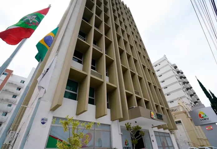 Governo define nova faixa de isenção para aposentados do IPREV