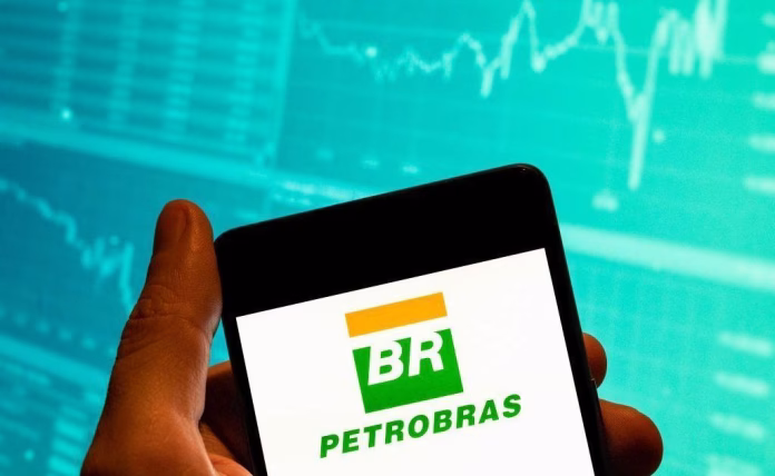 Petrobras aumenta preço do querosene de aviação em 55%