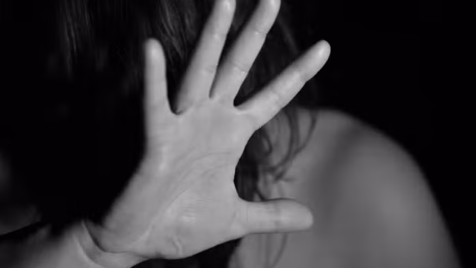 Santa Catarina lidera ameaças contra mulheres e racismo