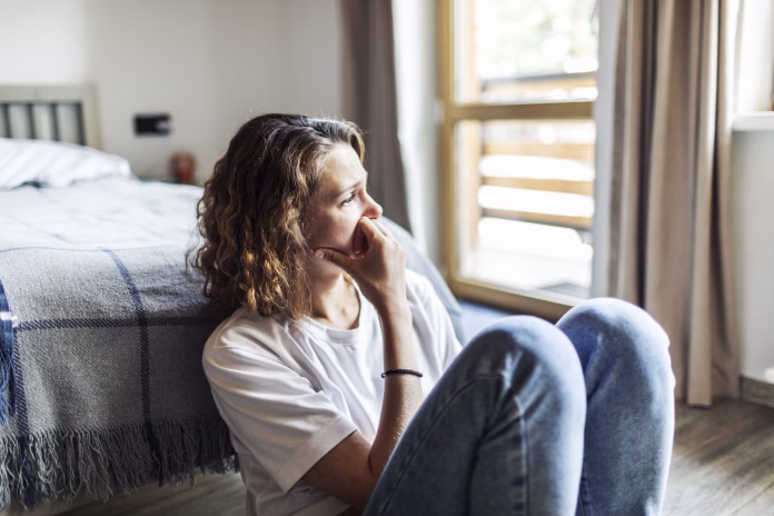 Mulheres em ambiente de trabalho, tema dos afastamentos por saúde mental no Brasil